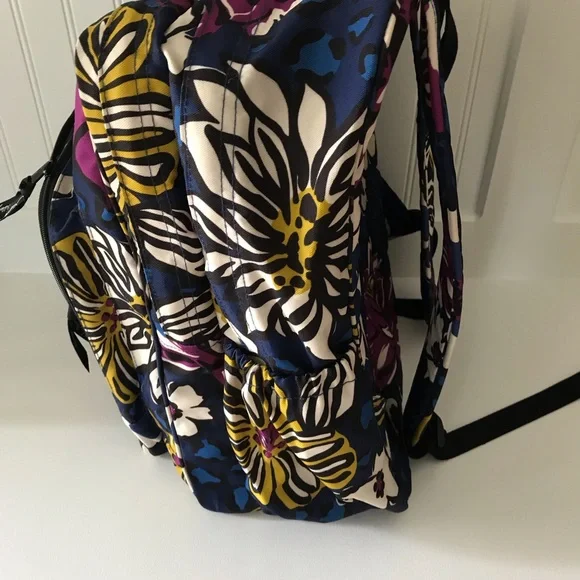 Vera Bradley Large Backpack - African Violet Retired Pattern - Picture 7 of 7